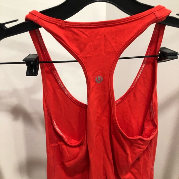 Lulu Lemon Workout top - Picture 2 of 2